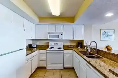 Carolinian Beach - 270