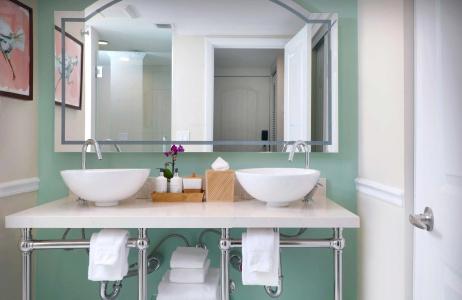Ocean Key & Spa, a Noble House - 43