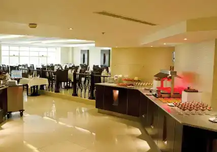 Carlton Tower - 10