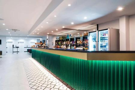 The Benson Portland, Curio Collection by Hilton - 11