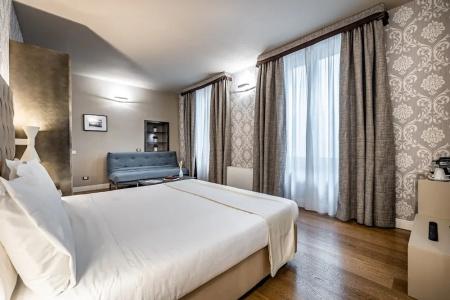 Martelli 6 Suite & - 56
