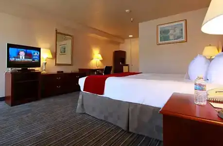 Best Western Surf City - 39