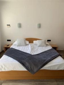 Rudi Hiti's Guest House - 34