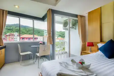 Hallo Patong - 6
