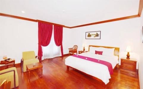 Royal Crown & Spa - 84