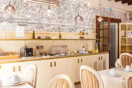 Hôtel Le Maxime - Best Western Signature Collection - 20