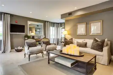 Sun Harbour Boutique - 1