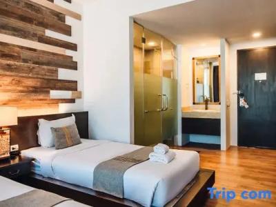 B2 Premier Resort - 70
