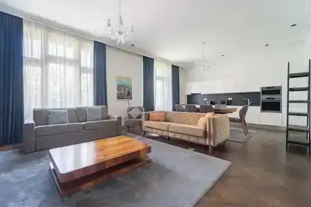 Zoya Luxury Residence - 107