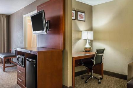 Comfort Inn Savannah - 24