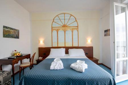 Grand Excelsior - 2