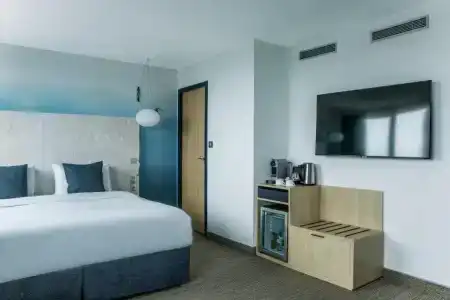 Mercure Vannes Le Port - 50