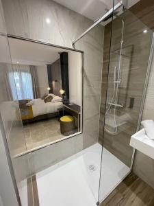 Petit Hôtel Confidentiel - 104