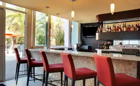 Hilton Garden Inn Miami Brickell South - 27