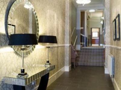 Frederick House - 9