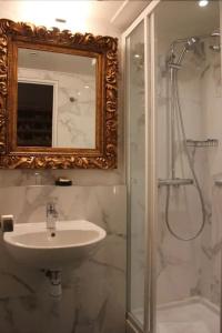 Hôtel Victoria Châtelet - 18