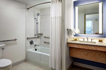 Mdr Marina Del Rey- a Doubletree By Hilton - 76