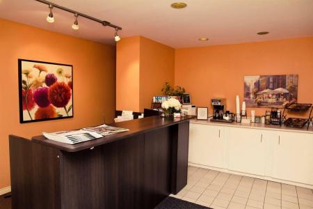 Rideau Heights Inn - 14
