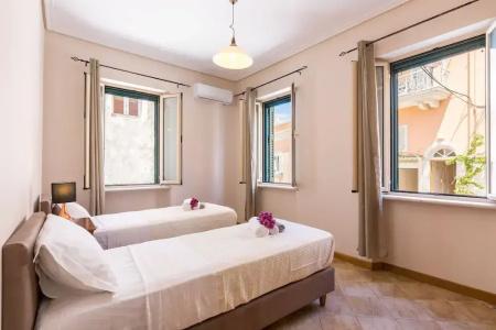Moraitis Mansion - 94