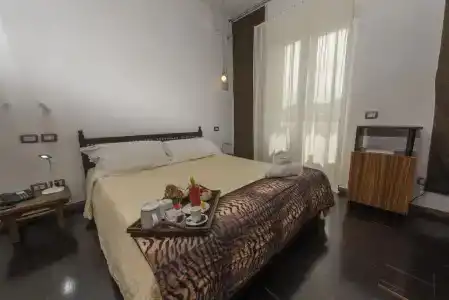 Marina 10 Boutique&Design - 3