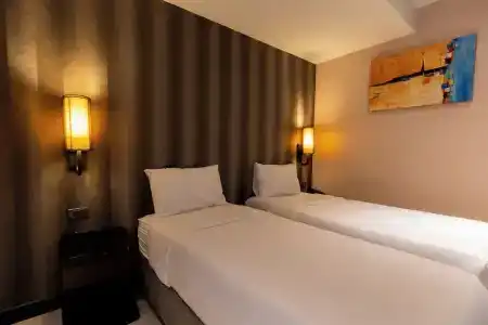 Pietra Bangkok - 31
