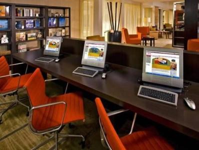 Courtyard by Marriott Washington, D.C./Foggy Bottom - 15