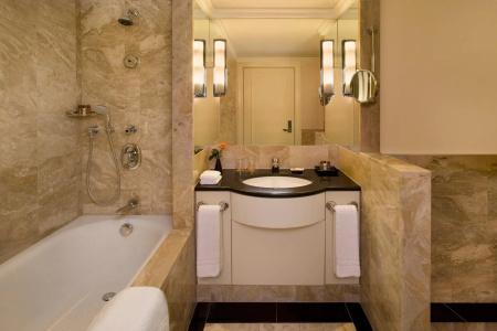 Sheraton Grand Warsaw - 63