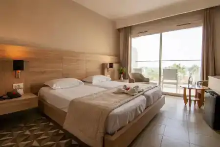 Riadh Palms- Family & Couples only - 34