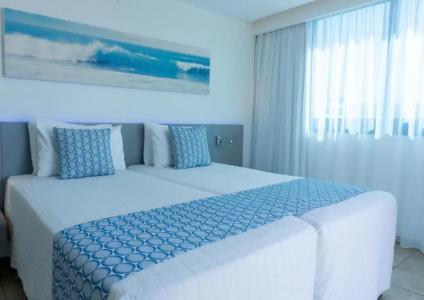 Anonymous Beach (Adults 16+) - 52
