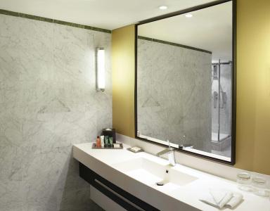 Hilton Brussels Grand Place - 7