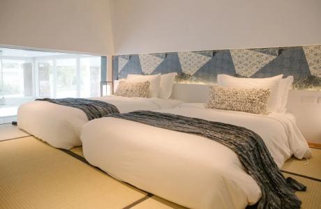 Veranda Pool Suite - 46
