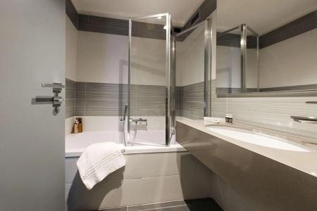 Best Western Plus Thunderbird Suites - 9