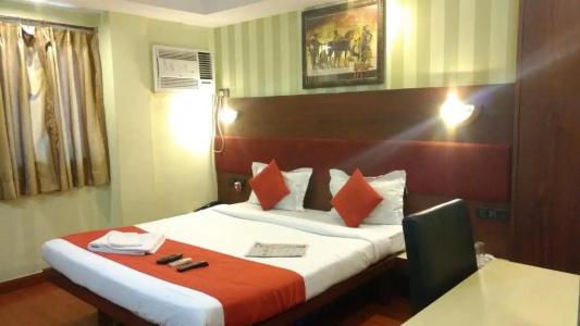 Bhammar's Inn - a Pure Veg - 90