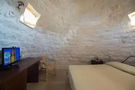 Bed and Breakfast Trulli San Leonardo - 1