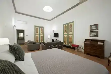 Santa Chiara Boutique - 117
