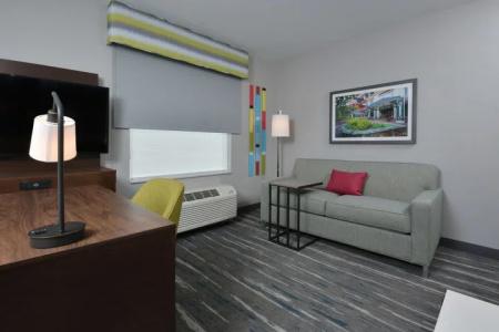 Hampton Inn & Suites Charlotte Northlake - 11