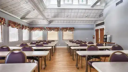 Best Western Central Inn - 19