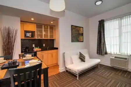 Ocean Reef Suites - 33