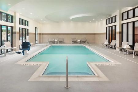 Hampton Inn & Suites/Hamilton Place - 18