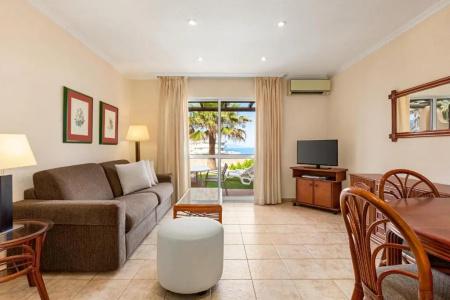 Ramada & Suites by Wyndham Costa del Sol Fuengirola - 113