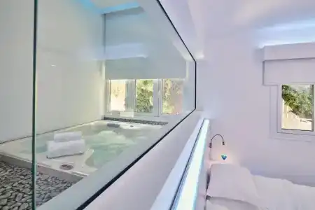 So White Club Resort - 119