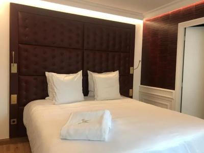 Hôtel Merveilleux Côté Mer - 33