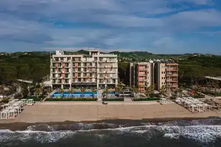 Pinea Resort & Spa - 14