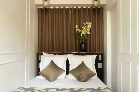 Hôtel du Palais Bourbon - 1