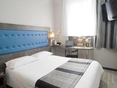 Hôtel Carré Vieux Port - 35