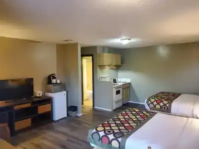 Super 8 by Wyndham - 23