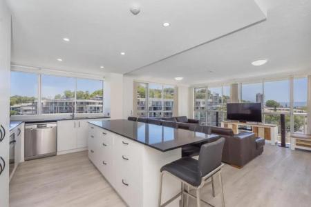 Burleigh Beach Tower - 96