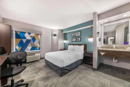 Sleep Inn Miami Airport - 42