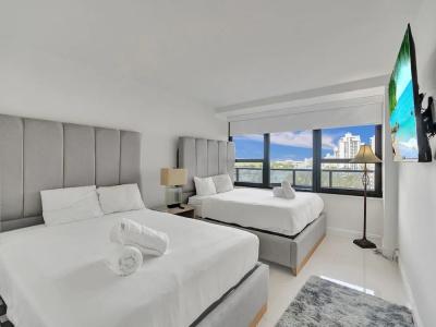 The Alexander All Suites - 251