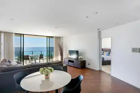Ambience on Burleigh Beach - 184